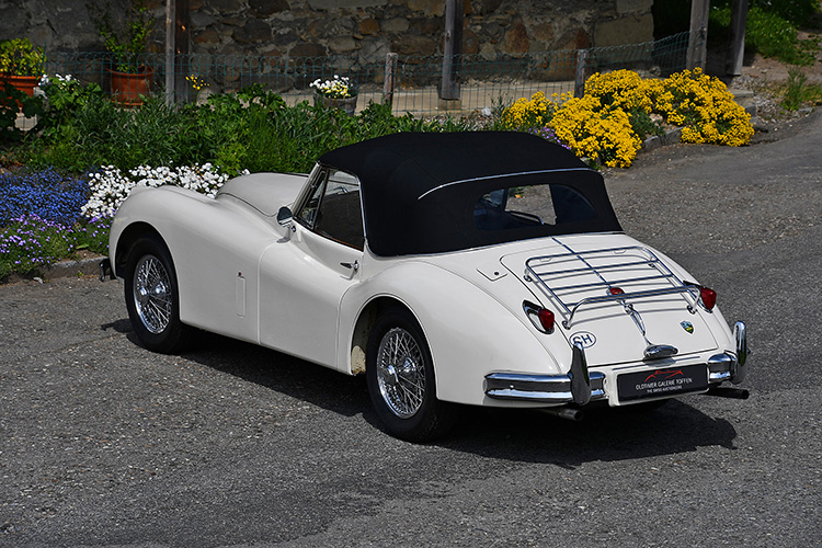 Jaguar XK 140 DHC_16(1)